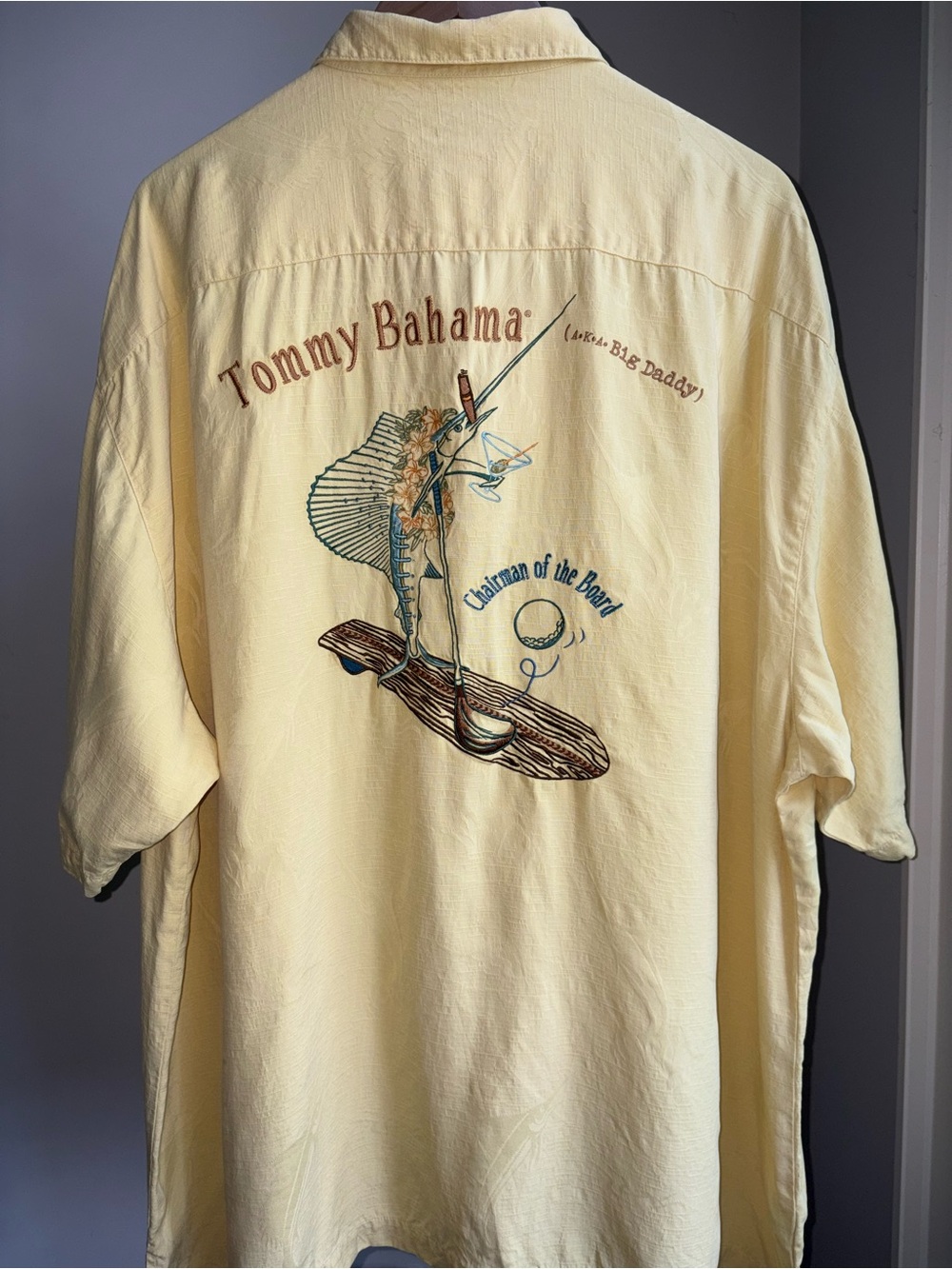 Tommy Bahama 100% Silk Camp Shirt XXL Embroidered Graphic Hawaiian Resort Shirt
